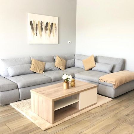Loft Evasion , Parking Gratuit , 5 Min Auxerre Appartamento Monéteau Esterno foto