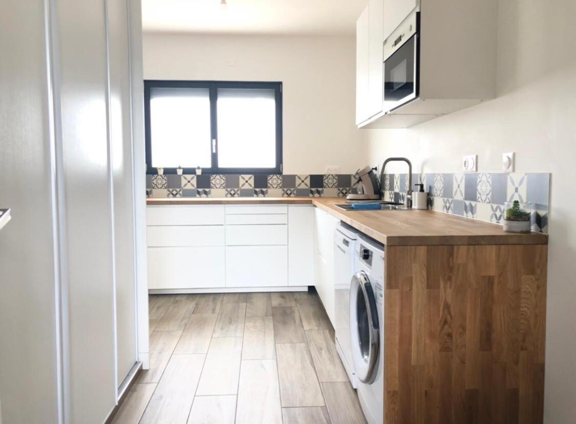 Loft Evasion , Parking Gratuit , 5 Min Auxerre Appartamento Monéteau Esterno foto